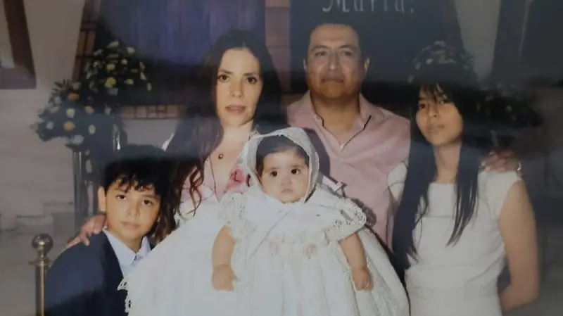 Paulo, Nora, Francisco, Julieta e Isabel.